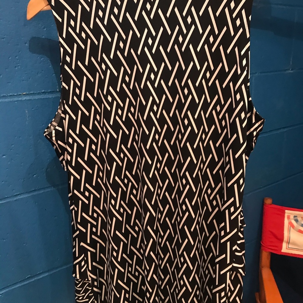 WHBM Top - Picture 3 of 3